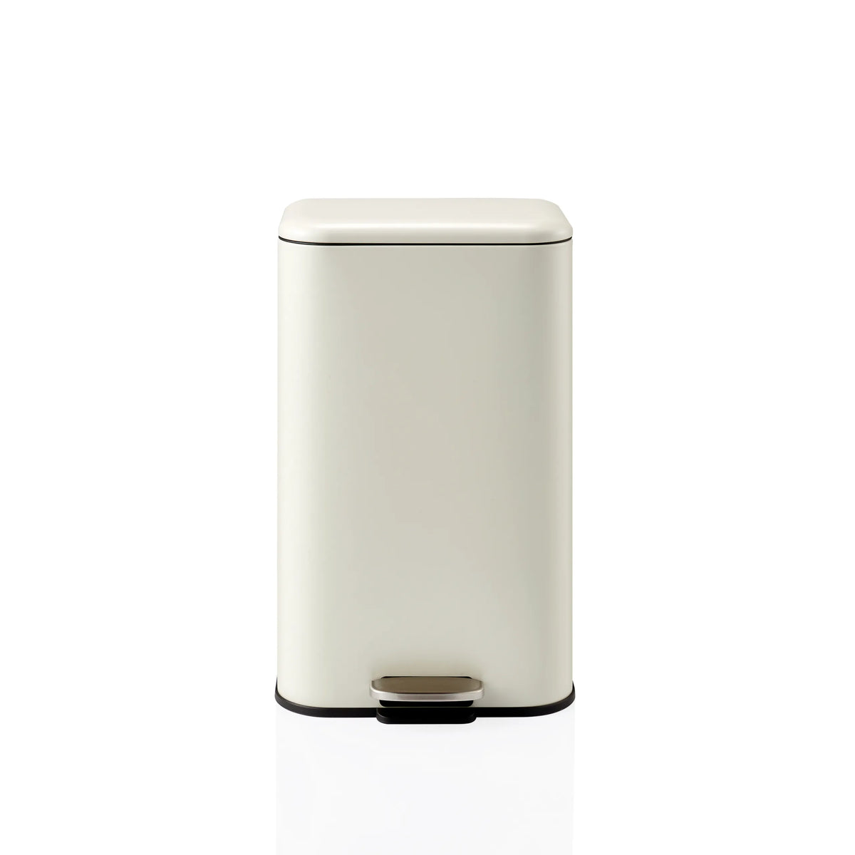Beige Wastepaper Clean 1 with pedal opening and flat lid by hjh OFFICE – 360-degree view (front view 0°)