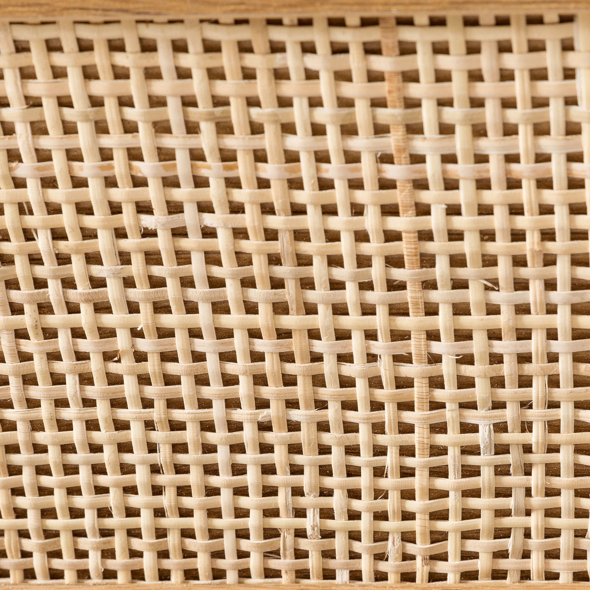 Woven Vienna straw pattern of the BOHEO K chest of drawers in oak by hjh LIVING