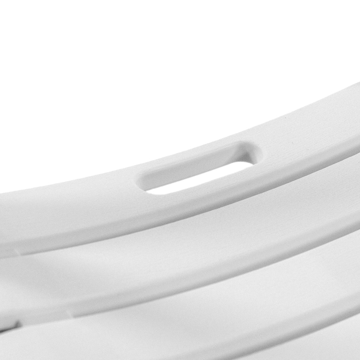 White handle cutout on the seat of the TRAVANO outdoor chair by hjh LIVING
