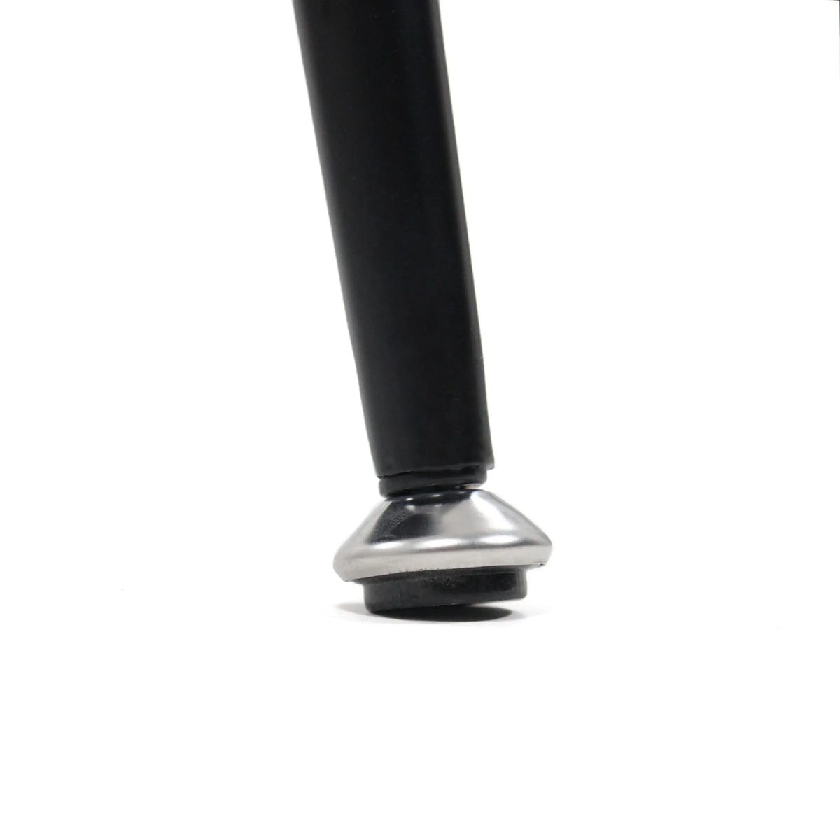 Metal floor glides on the black leg of the Upholstered chair VELVO by hjh OFFICE