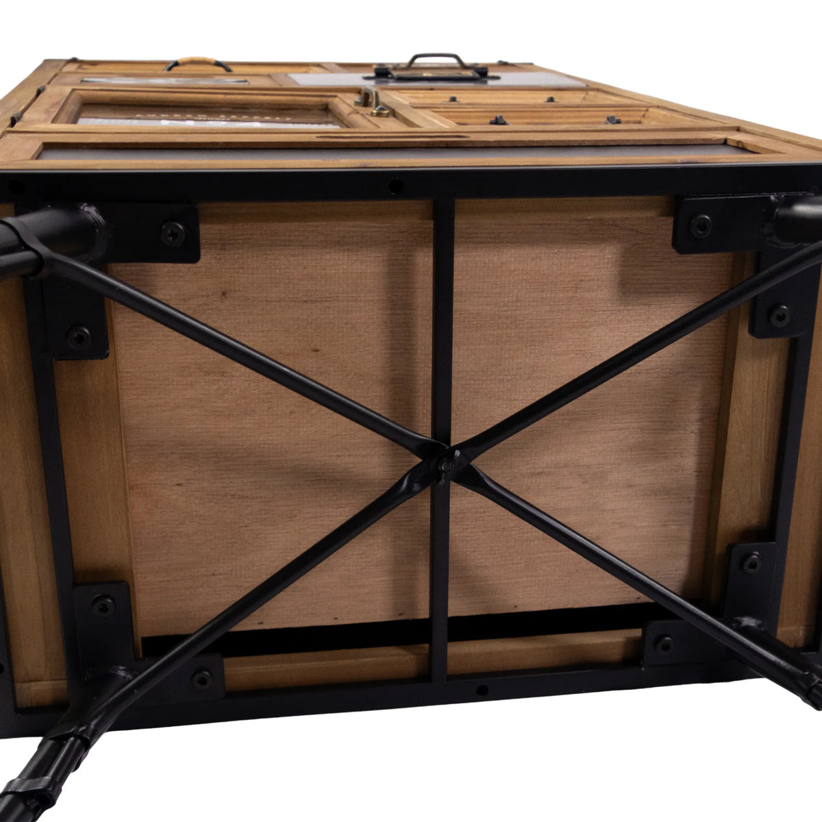 Bottom view of the black metal frame with cross bracing of the CONTINENTO S sideboard by hjh LIVING