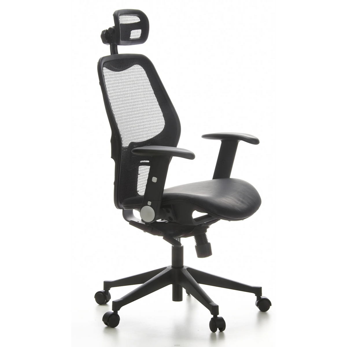 Black Professional Office ChAIR-PORT with mesh back, leather seat and five-caster base by hjh OFFICE – 360-degree view (front three-quarter view 60°)