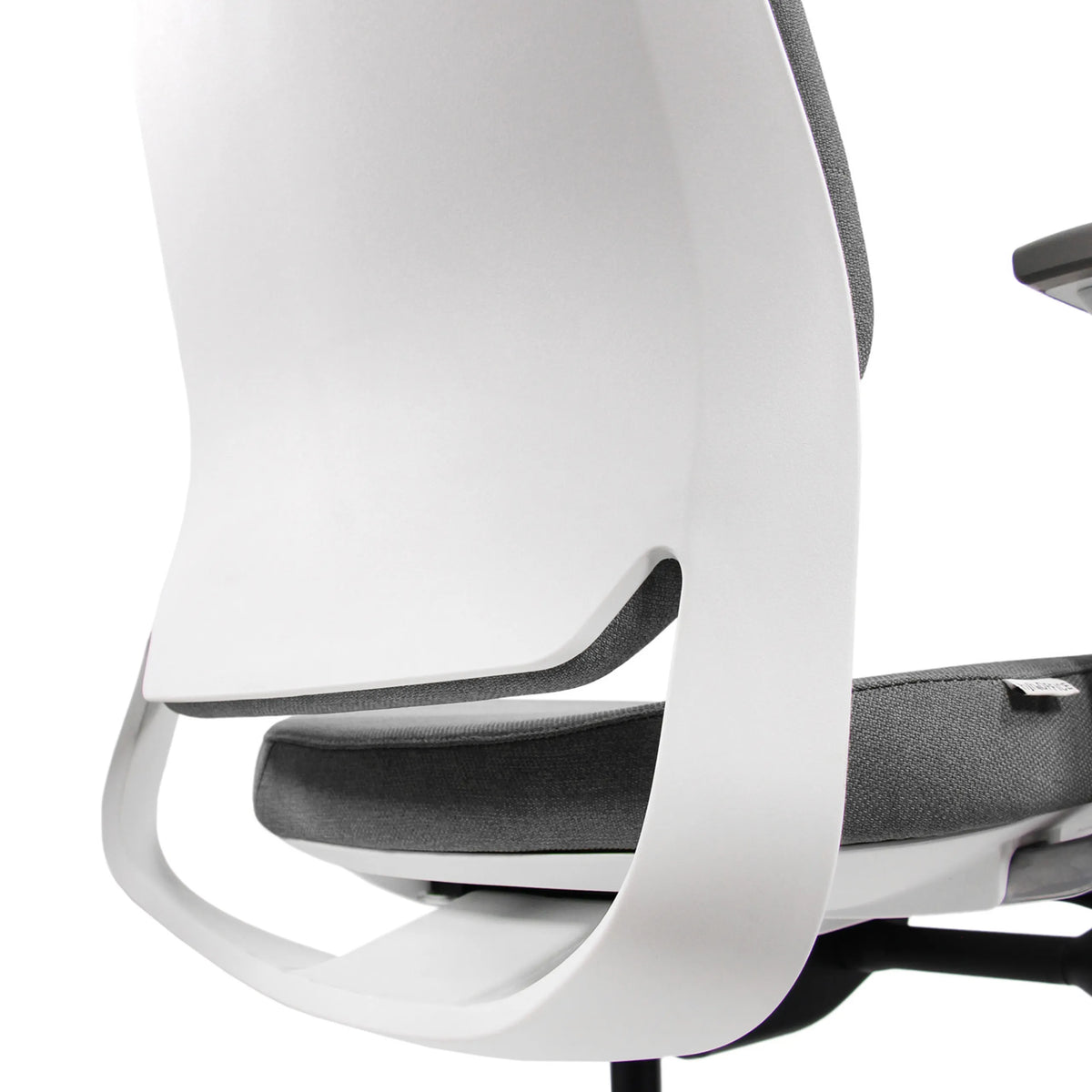 White backrest and grey seat of the Professional Office Chair CHIARO T4 WHITE by hjh OFFICE
