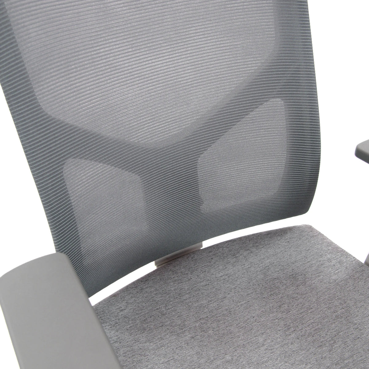 Grey mesh backrest and seat of the BRETON V W cantilever chair by hjh OFFICE