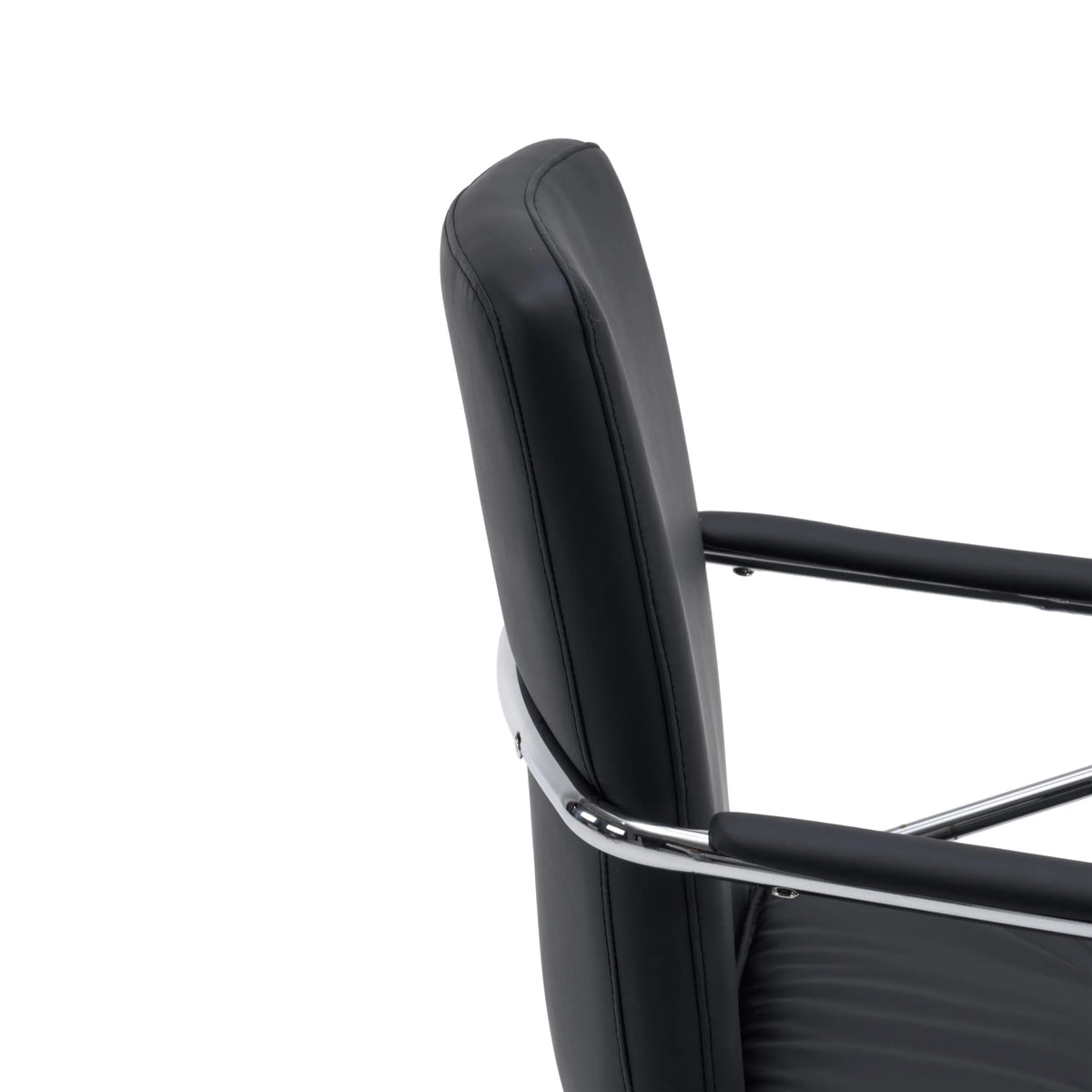 Side view of the armrest and backrest of the Rovento V cantilever chair in black by hjh OFFICE