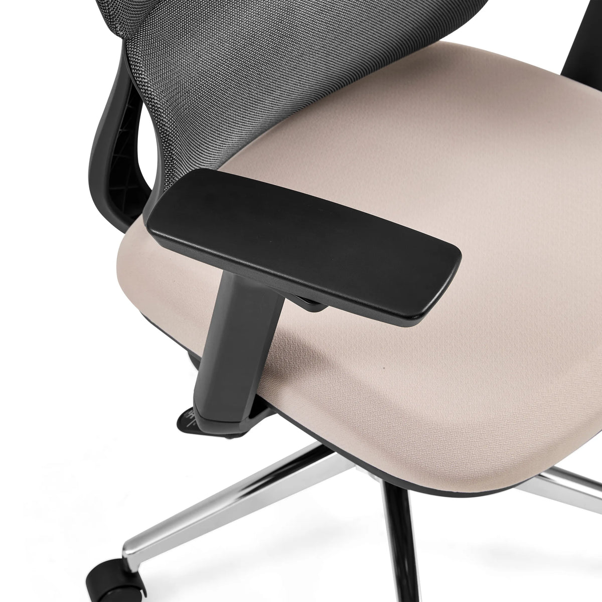 Black armrest of the Ergomy Pro professional office chair with a beige fabric seat and dark grey mesh backrest by hjh OFFICE