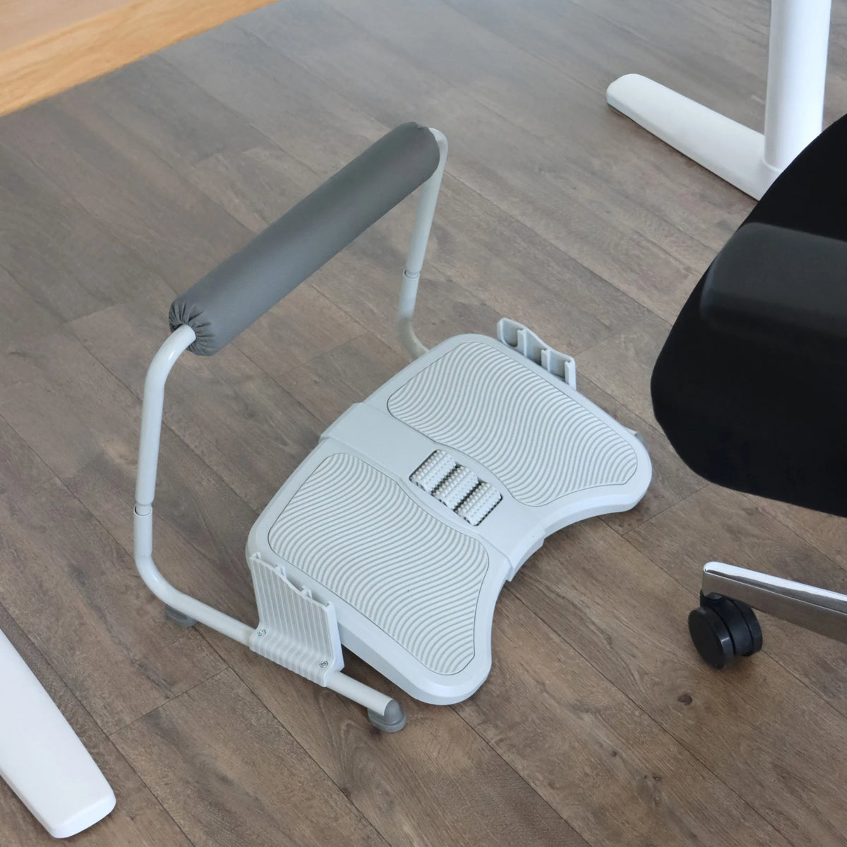 Light grey Footrest PODI FMW with non-slip profile and a padded pad by hjh OFFICE