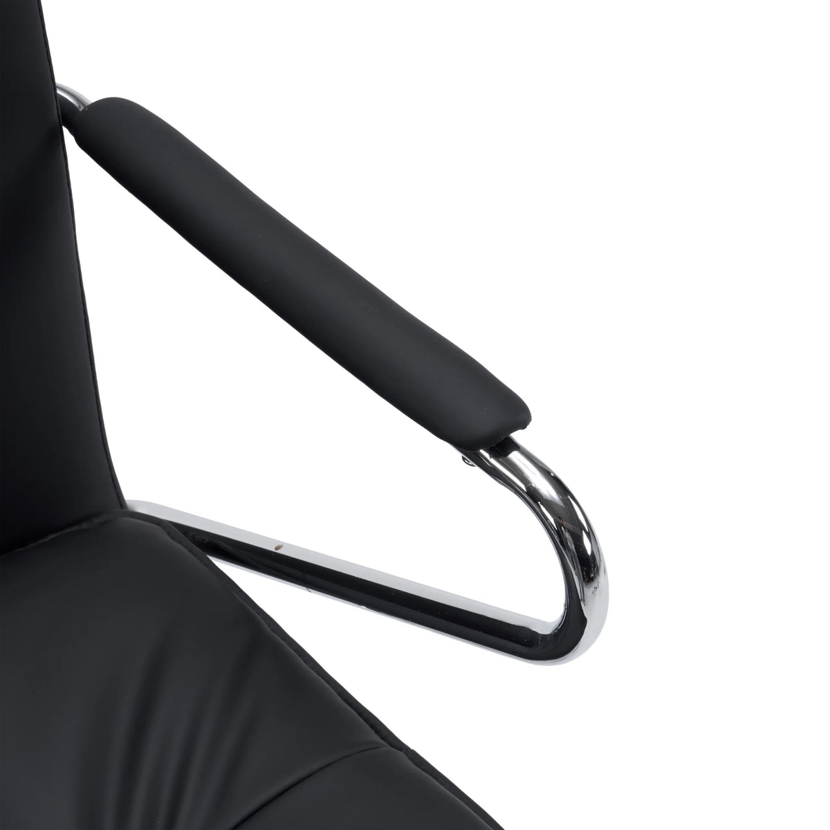 Armrest with black padding of the Rovento V cantilever chair by hjh OFFICE