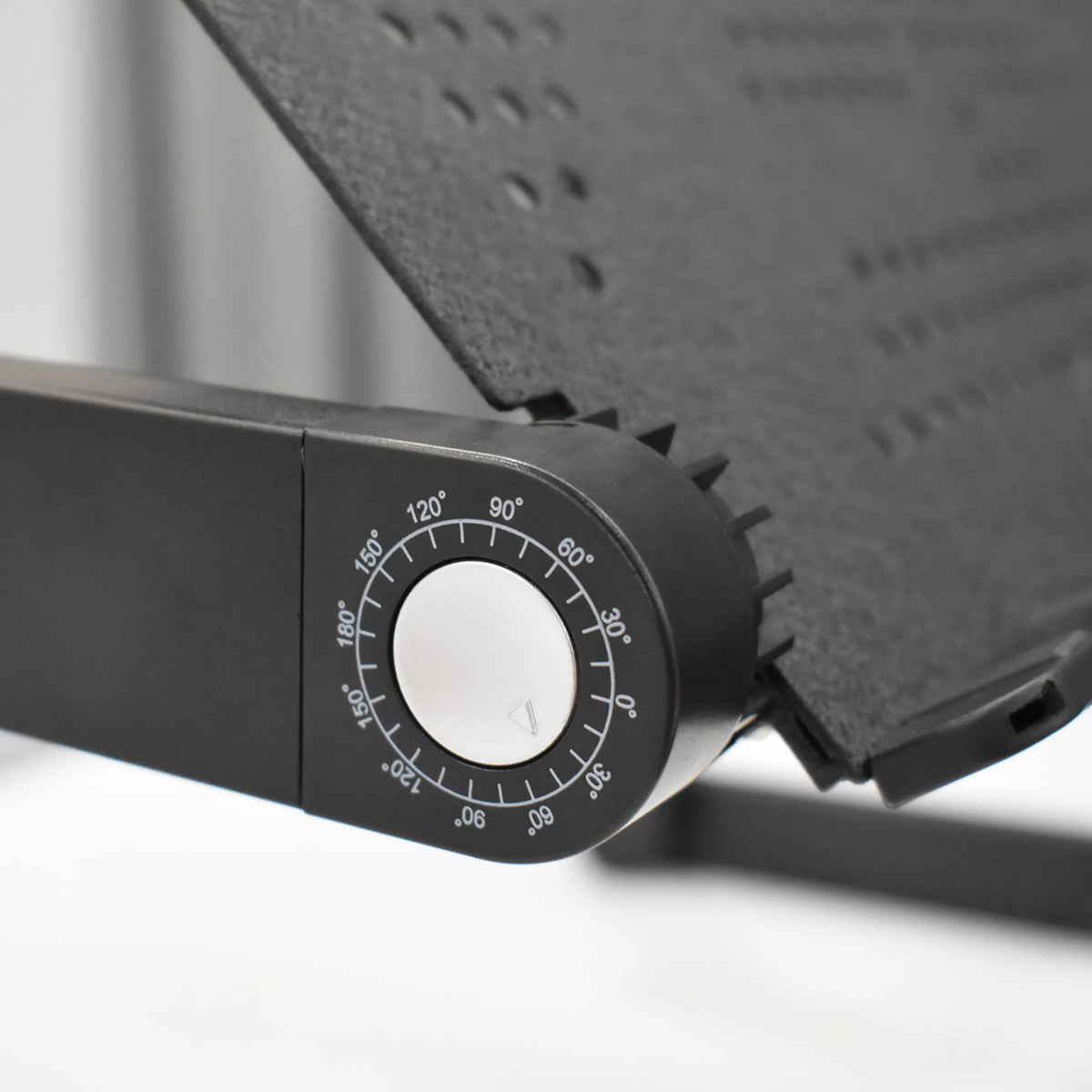 Angle scale for tilt adjustment of the Desk Pad VM-SA II by hjh OFFICE