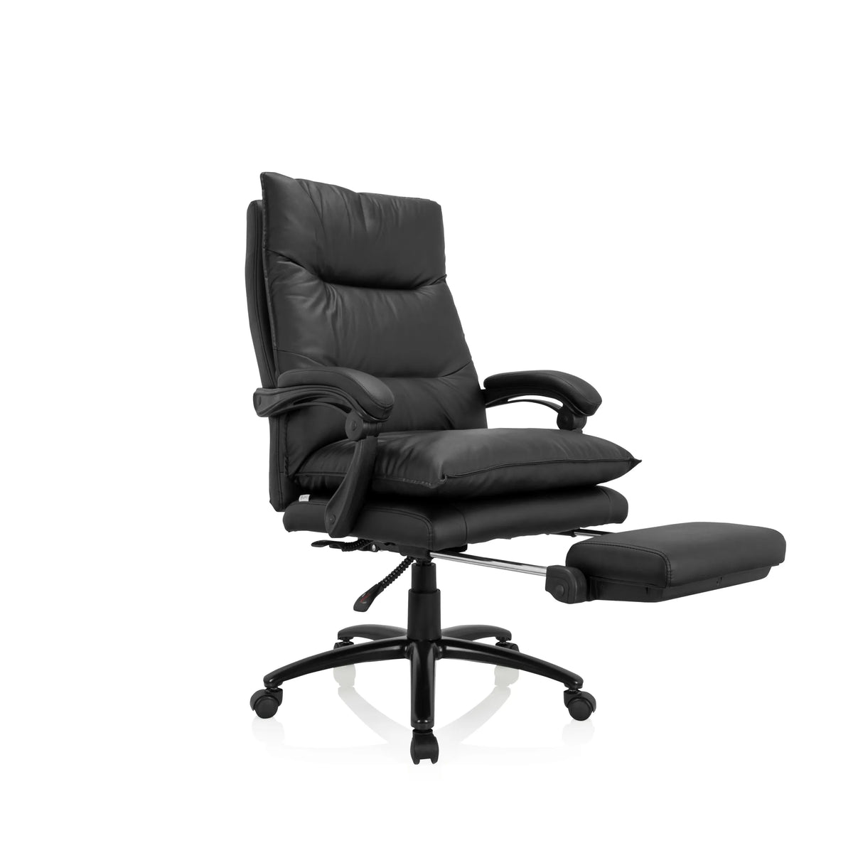 Black Home Office Executive Chair RELAX CL 200 made of faux leather with star base and five castors by MyBuero – 360-degree view (front three-quarter view 40°)