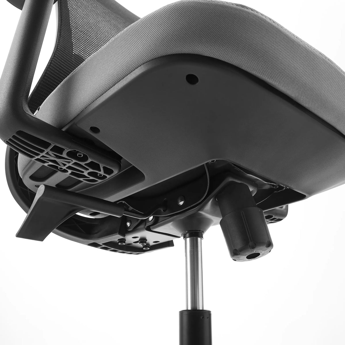 Underside of the seat with gas spring and mechanism of the Home Office Chair Sedito by hjh OFFICE