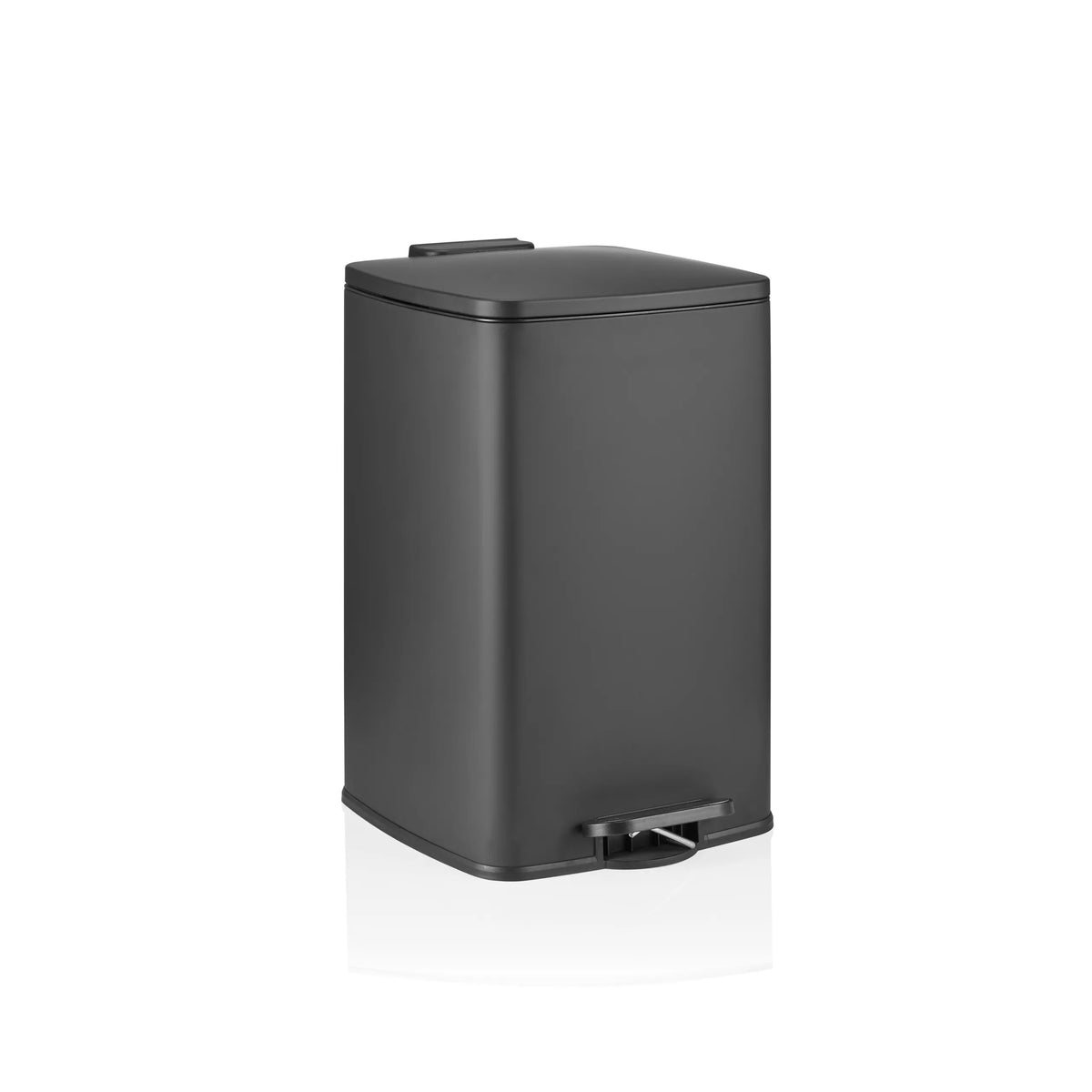 Black wastepaper Clean Step 3 with lid and foot pedal by hjh OFFICE – 360-degree view (front three-quarter view 30°)