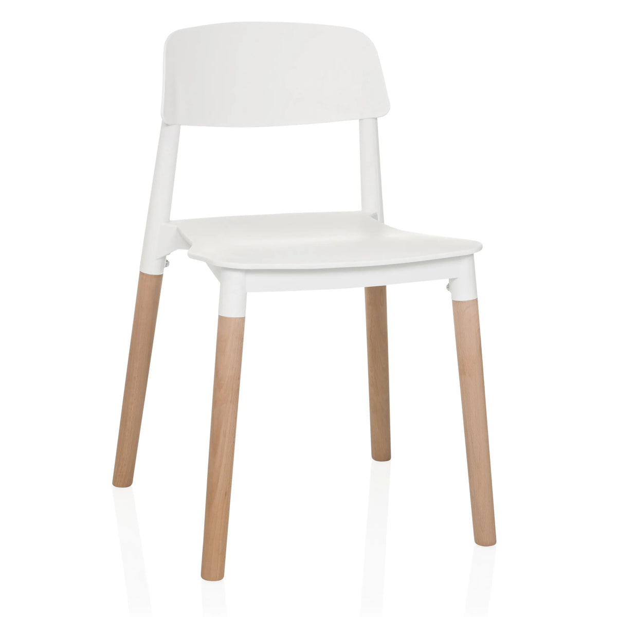 White Four-legged chair SCANDI E with wooden legs by hjh LIVING – 360-degree view (front view 15°)