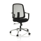 Schwarzer Homeoffice-Bürostuhl SEDIOLO B mit Netzrücken und Fußkreuz mit fünf Rollen von hjh OFFICE – 360-Grad-Ansicht (schräge Frontansicht 30°)